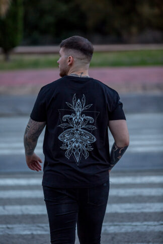 camiseta Polilla
